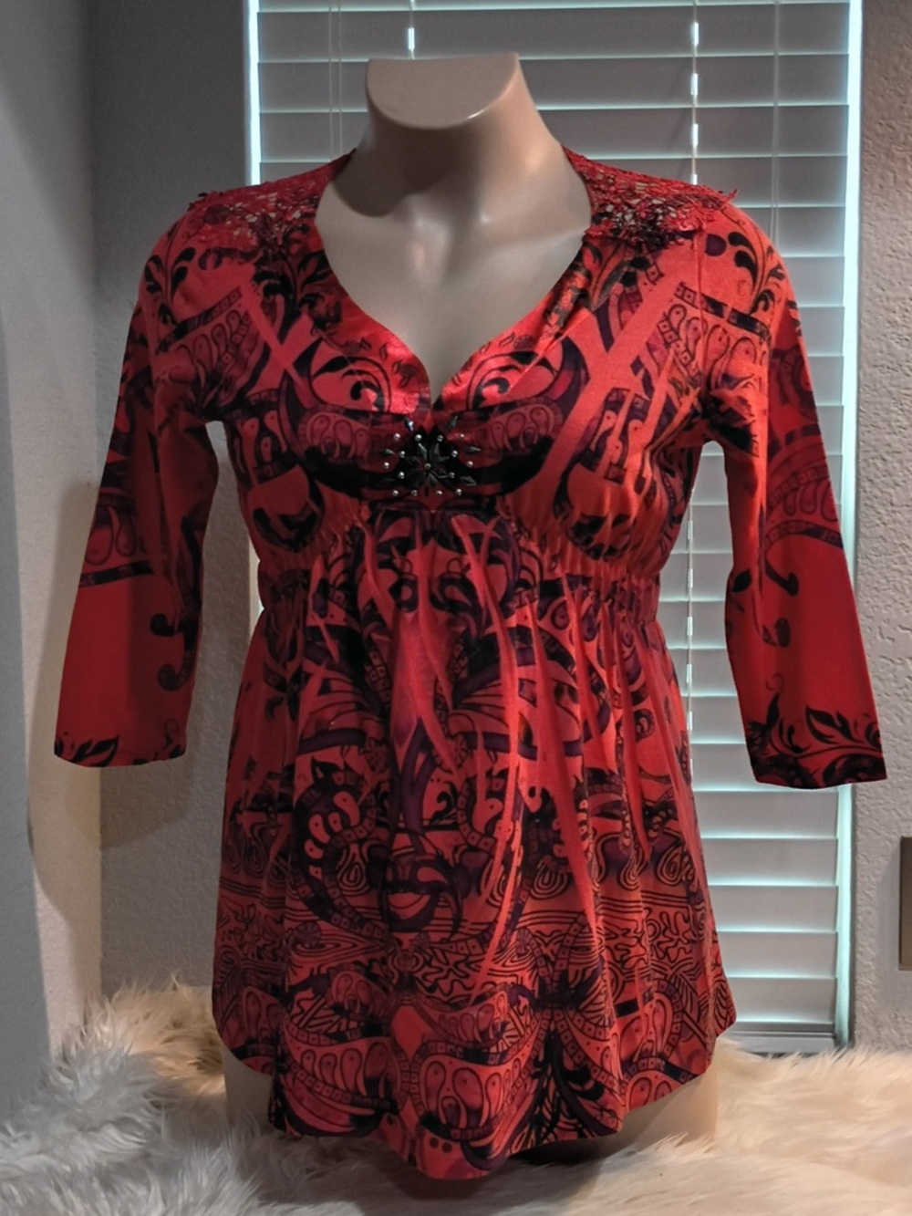One World Women’s Large Top